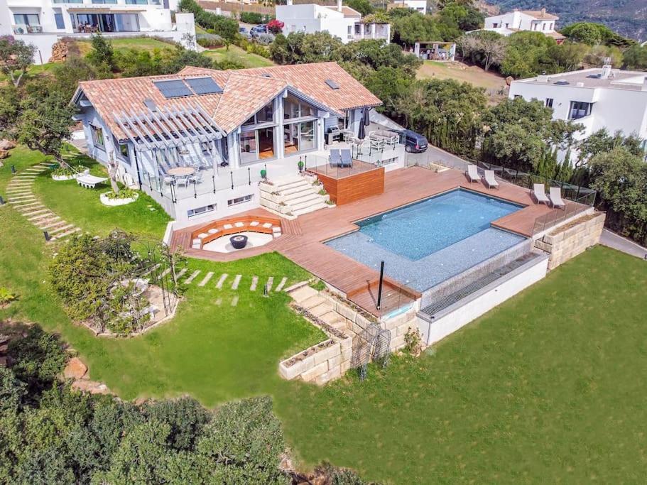 Casa Micheal - Luxury Villa - El Cuarton, タリファ エクステリア 写真