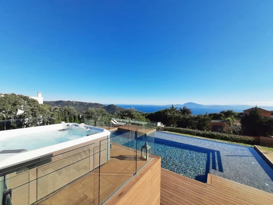 Casa Micheal - Luxury Villa - El Cuarton, タリファ エクステリア 写真